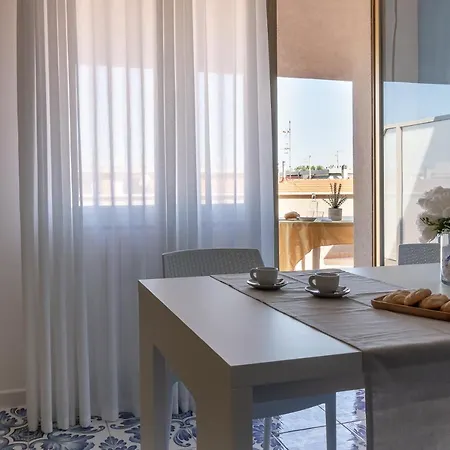 Felicita Apartment *